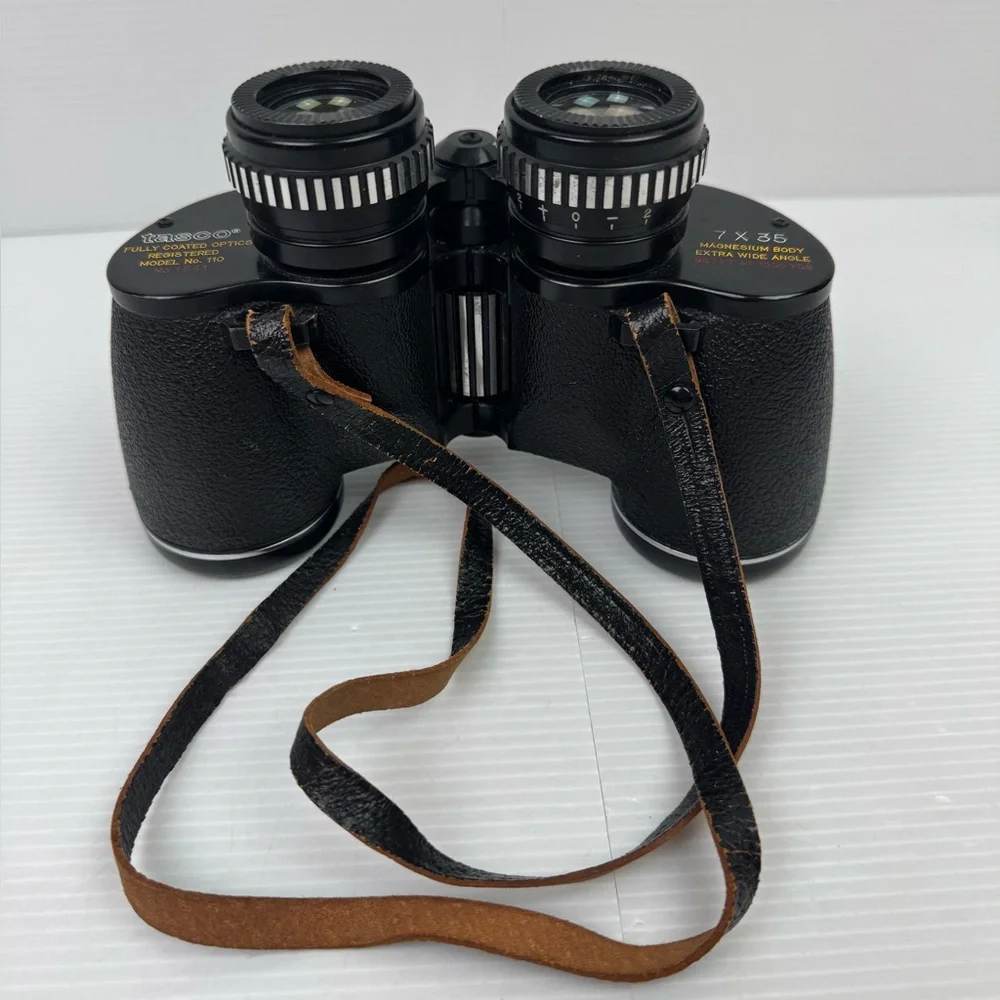 VTG Tasco 110 7x35 super wide angle binoculars Made in Japan 657ft at 1000 YDS
